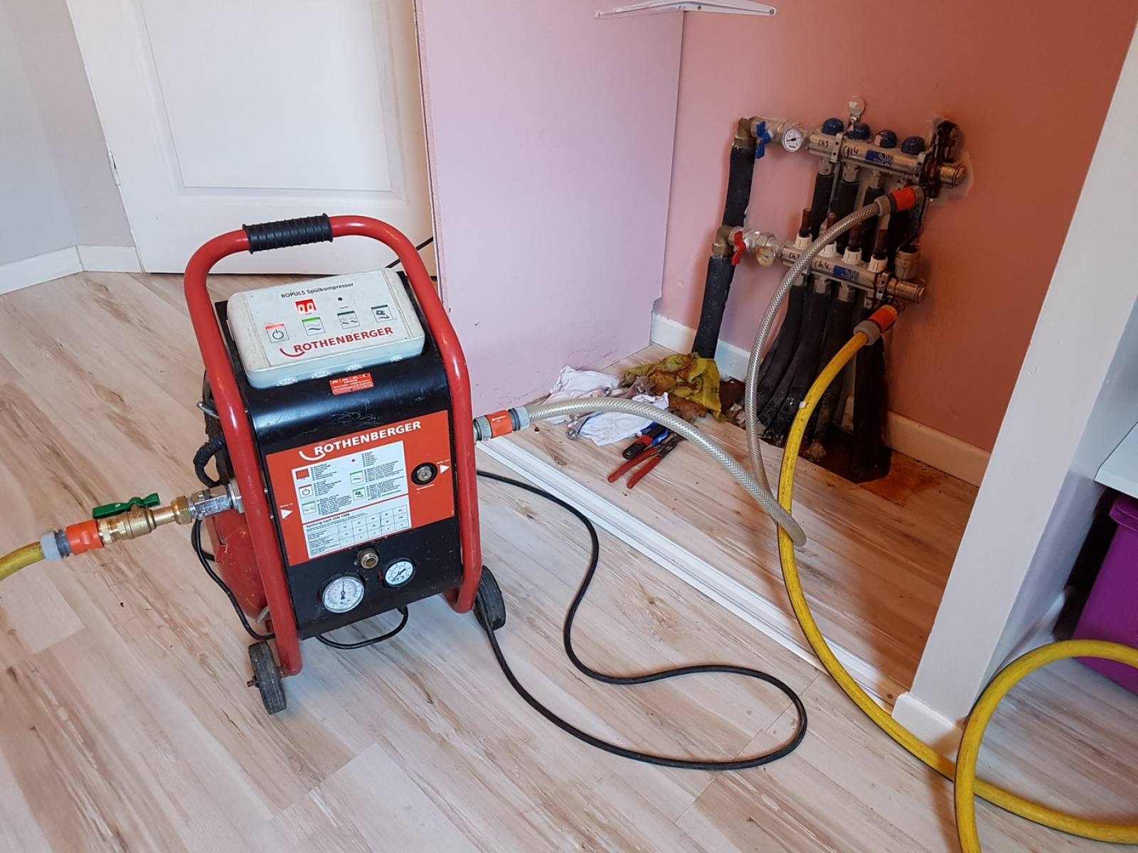 Aramağanevler Vaillant Hermetik Şofben Kombi Bakımı